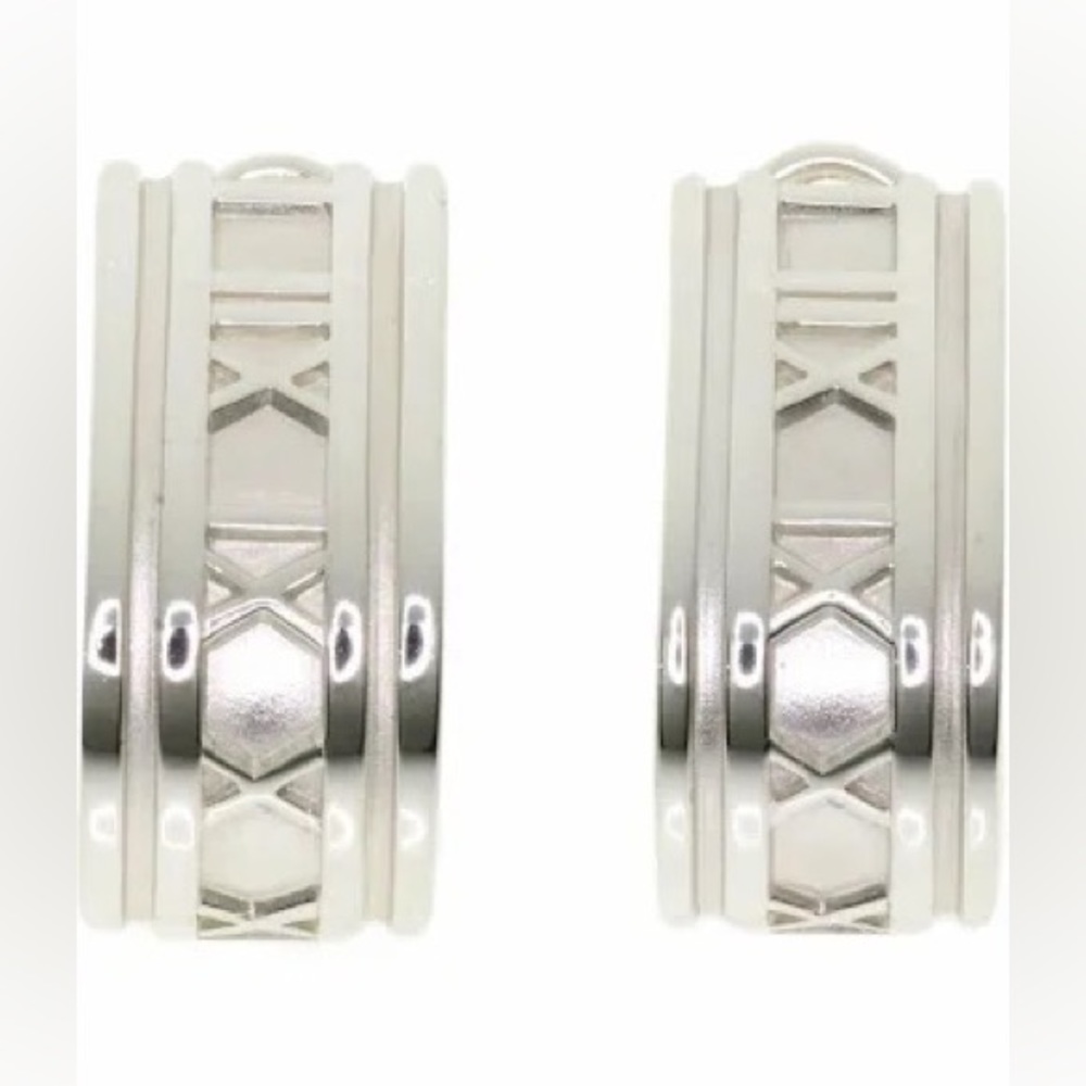 💯% AUTHENTIC ❤️ Tiffany’s ATLAS Clip On Earring